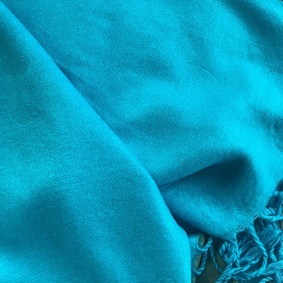 One LeftTop Rated New 100% Silk Double Sided Scarf - Picture 8 of 8